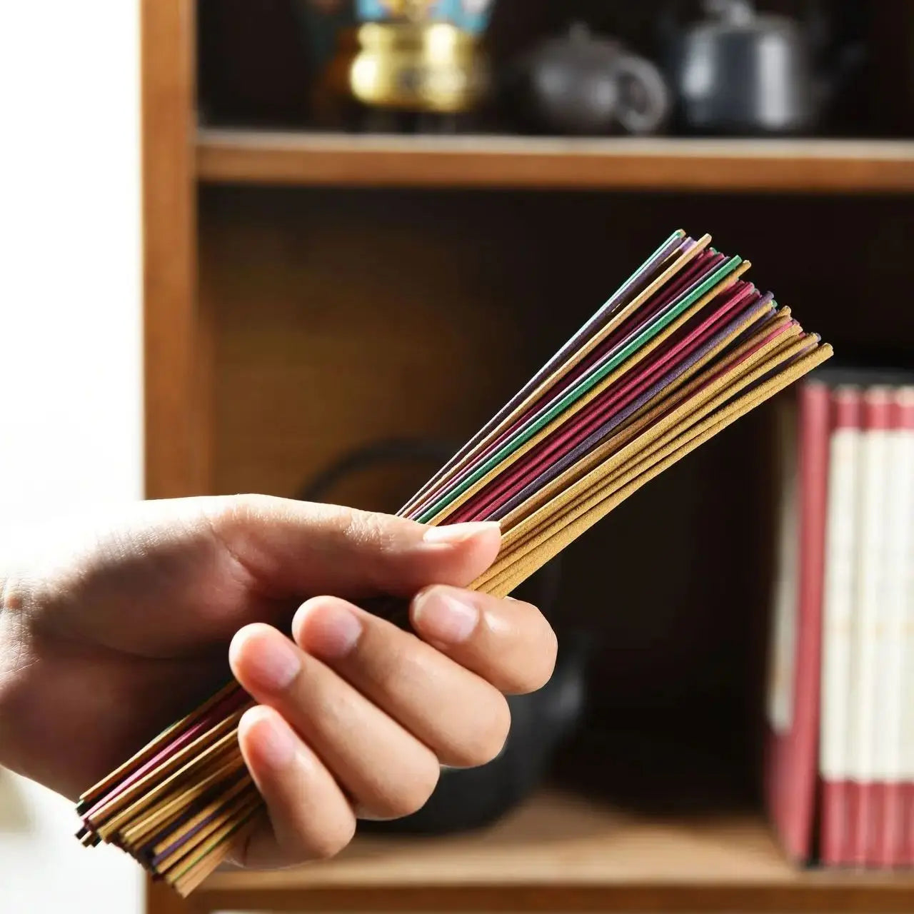 “Harmony Scents™ – 120 Natural Incense Sticks 🎁🕯 (Sandalwood & Lavender Blend) ✨”