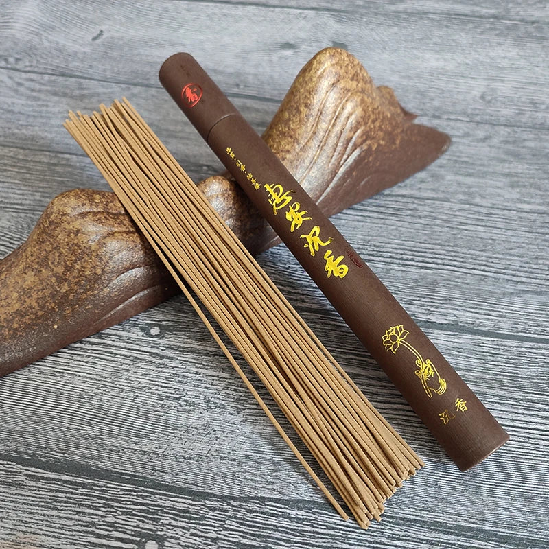 “Sandalwood Serenity™ – 40 Natural Incense Sticks for Home & Relaxation”